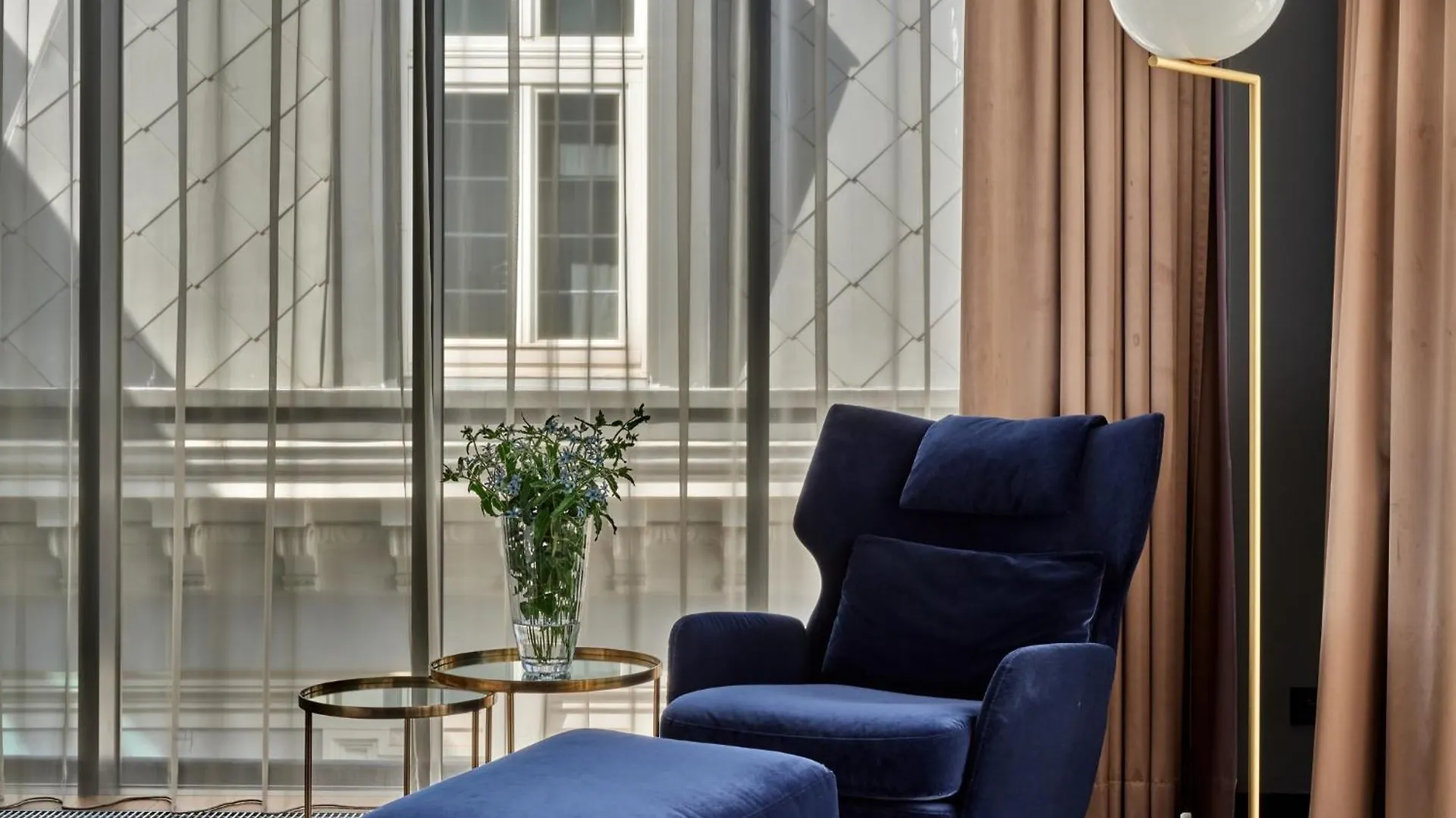 Hotel Indigo Warsaw Nowy Swiat By Ihg 4*,