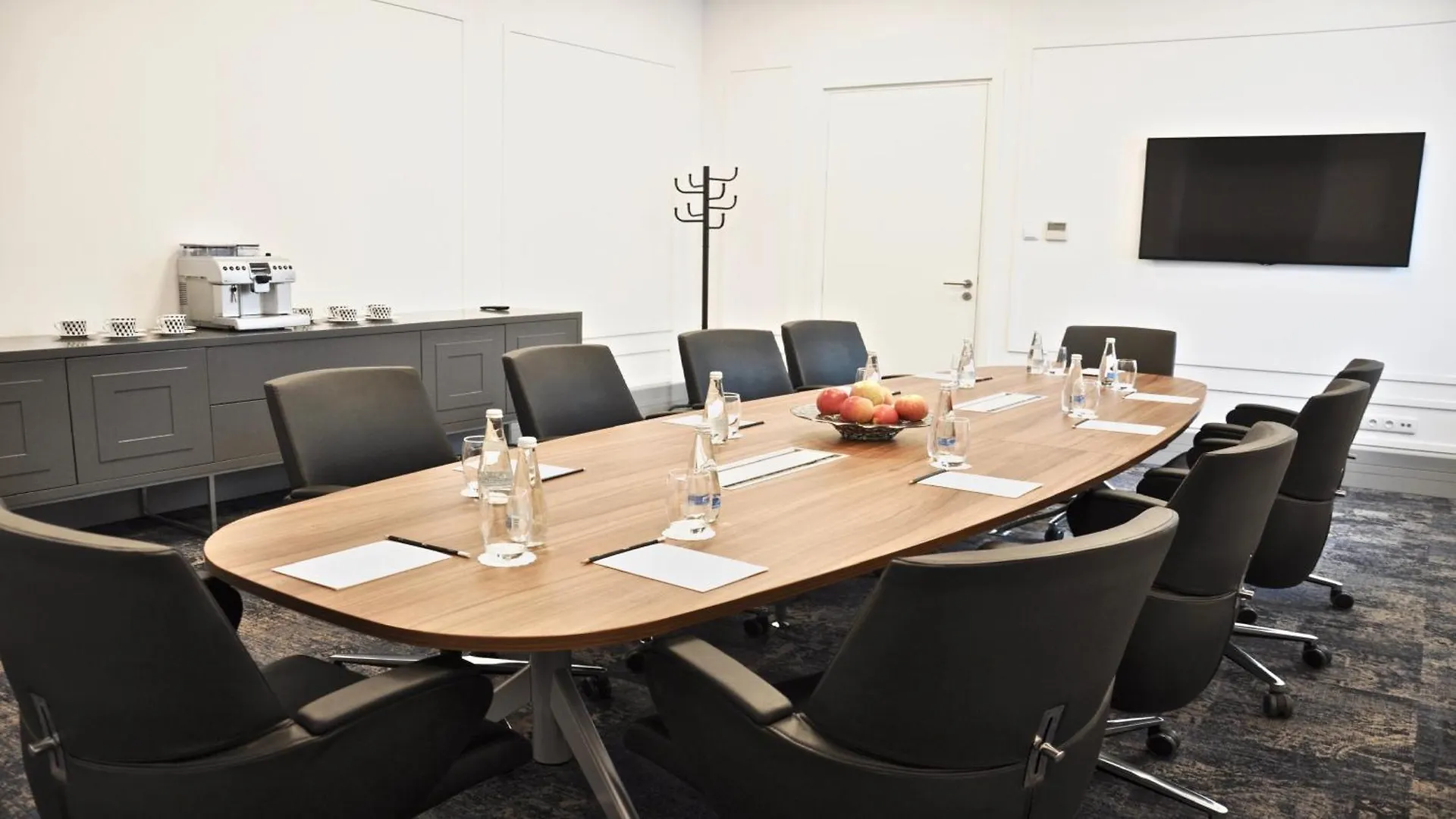 Hotel Indigo Warsaw Nowy Swiat By Ihg