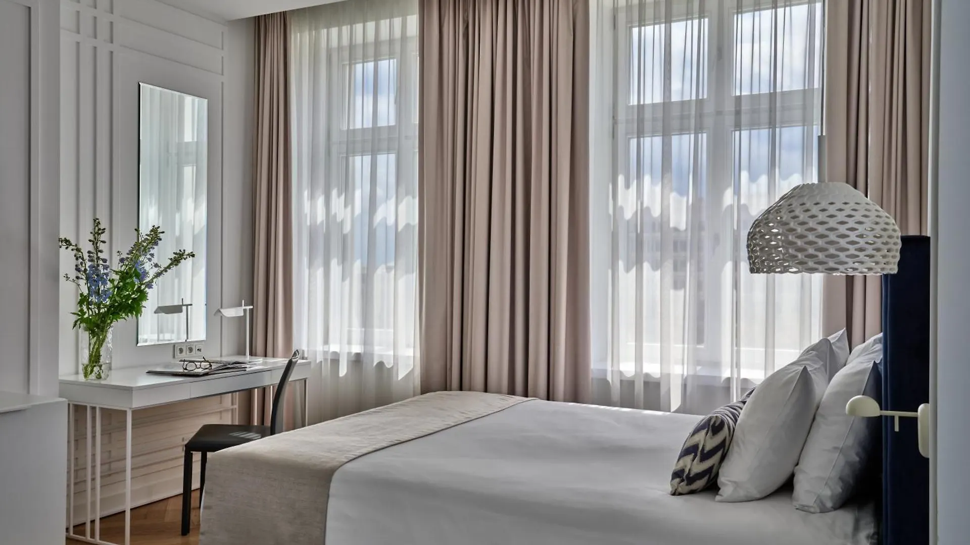 Hotel Indigo Warsaw Nowy Swiat By Ihg