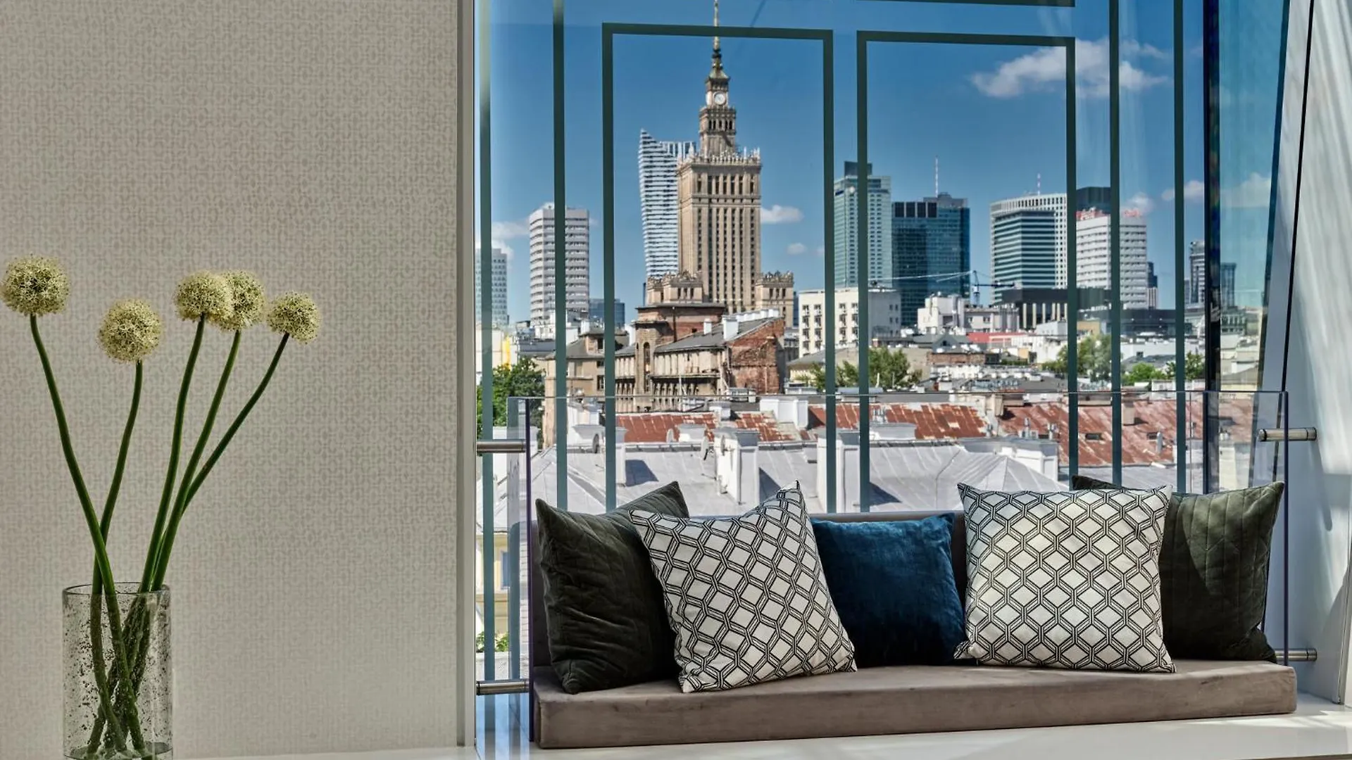 Hotel Indigo Warsaw Nowy Swiat By Ihg