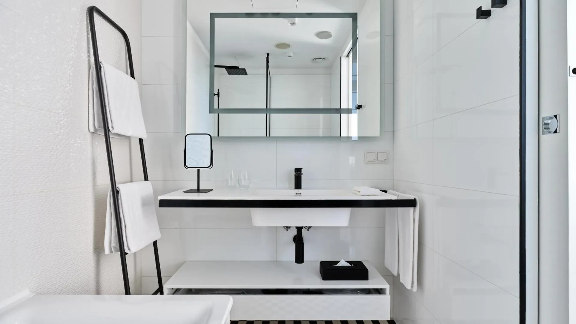 Hotel Indigo Warsaw Nowy Swiat By Ihg